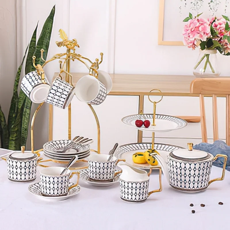 

Ceramic Coffee Tea Set Kettle Milk Jug Sugar Bowl Phnom Penh Bone China Cup Holder Bar Decoration Ornaments Teaware Sets