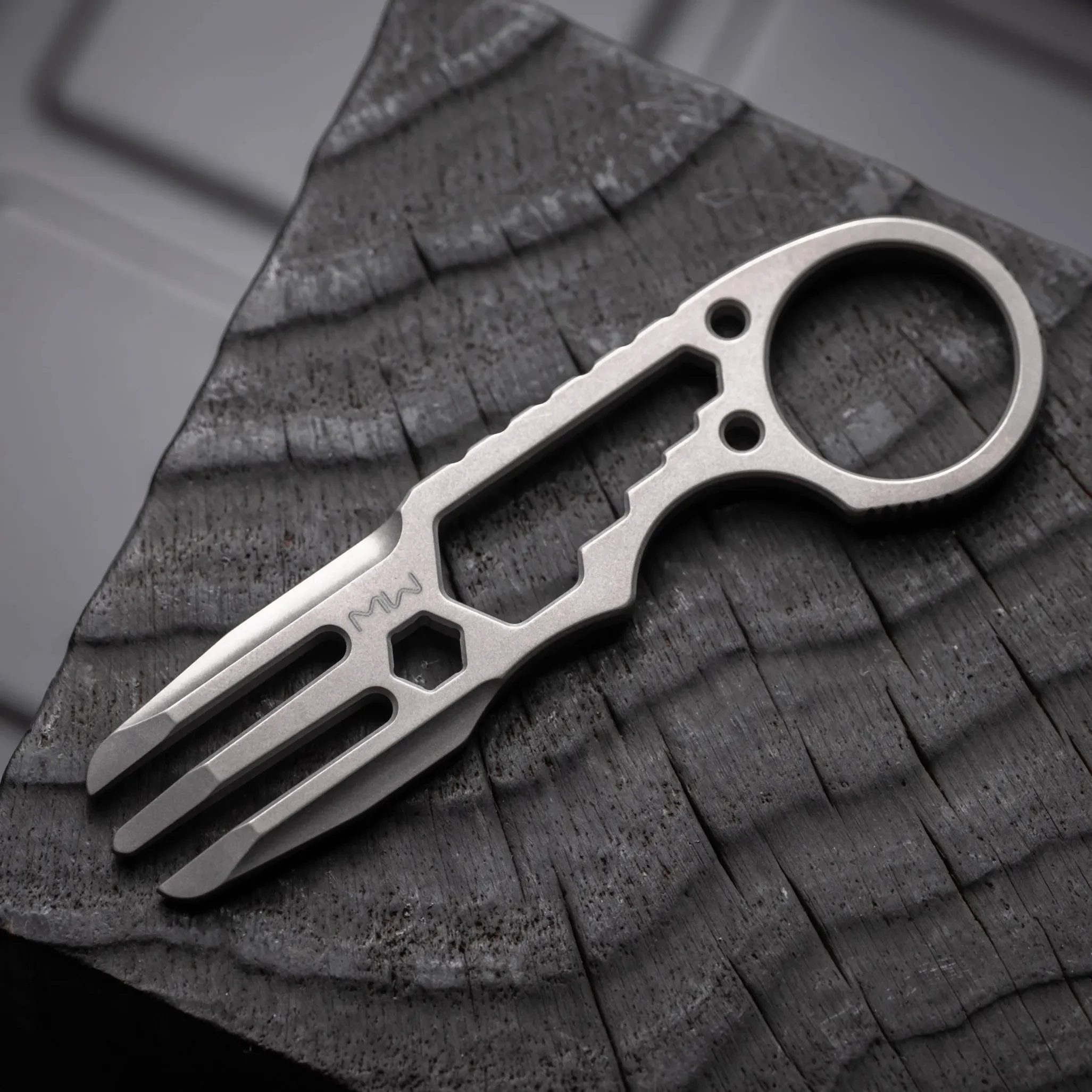 Фото Высококачественный многофункциональный инструмент EDC Moyeworks WorkForks из титанового сплава №1