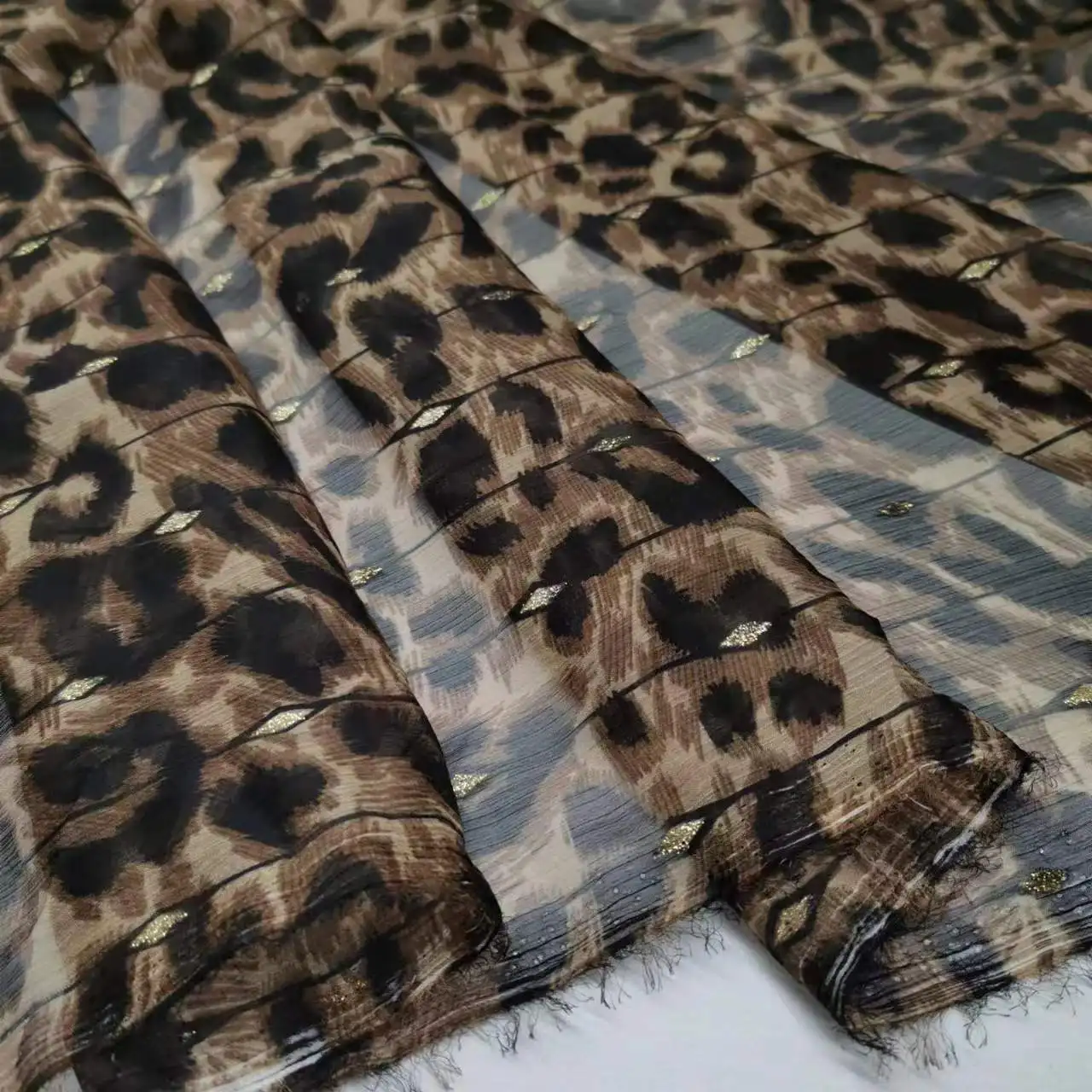 

Bling Leopard Chiffon Dress Fabric Shiny Gown Material Stylish Sewing Tissue
