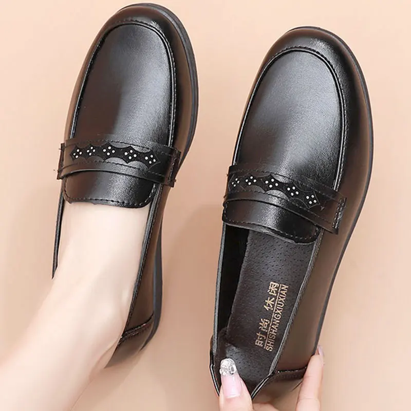 

2022070526bjhjn5630hfjh Spring and autumn mother shoes single shoes non-slip soft soles for middle-aged and elderly women