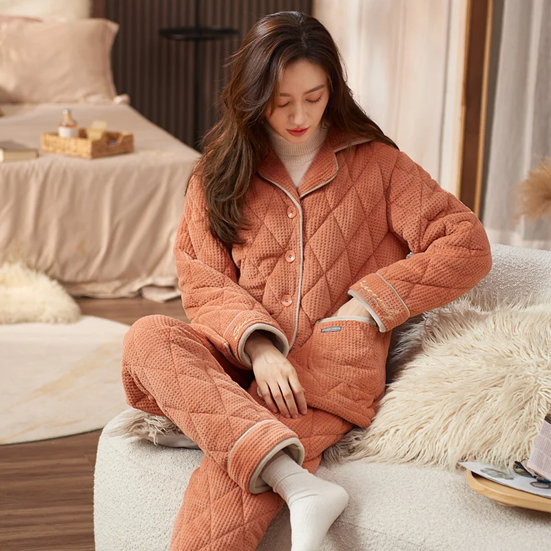 

Трехслойный стеганый пижамный комплект, женская утепленная теплая зимняя мягкая куртка, женская пижама больших размеров, женская зимняя Пи...