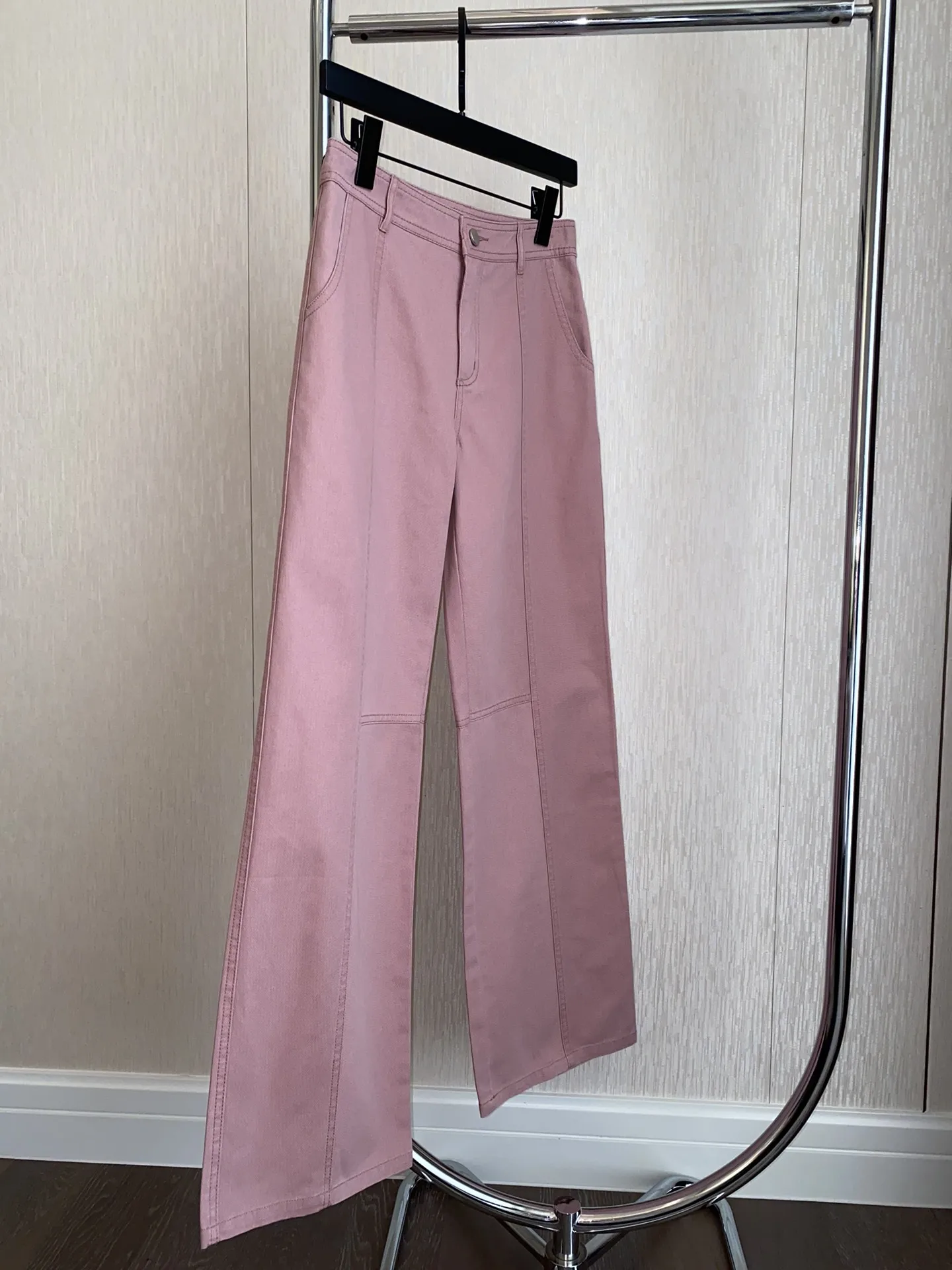 2023 spring and summer new casual pants version of the first class texture thin legs straight