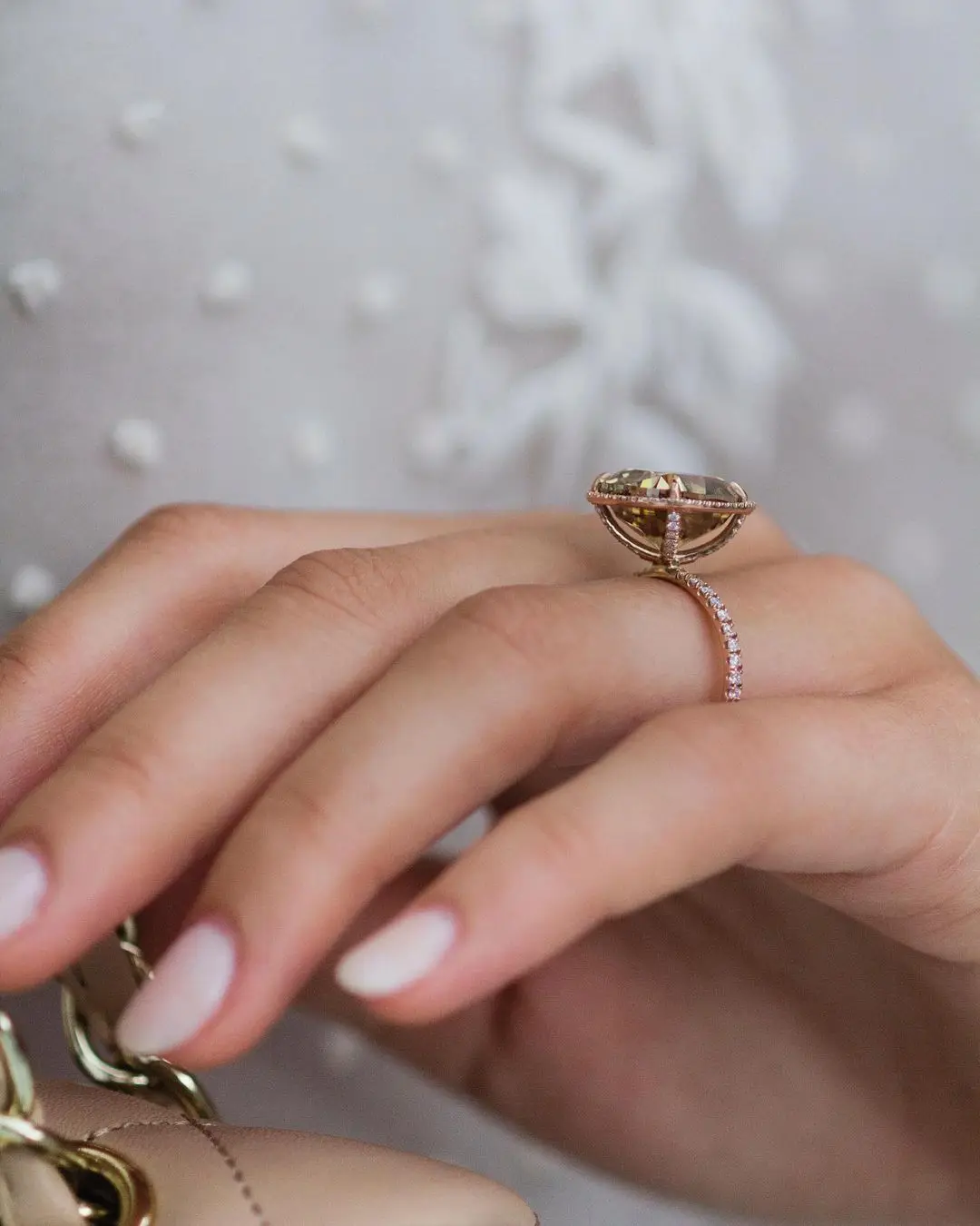 JOVOVASMILE Champagne Moissanite Diamond Ring 8carat 12x11mm Crushed Ice Cushion Cut Real 18k Rose Gold Jewelry for Women