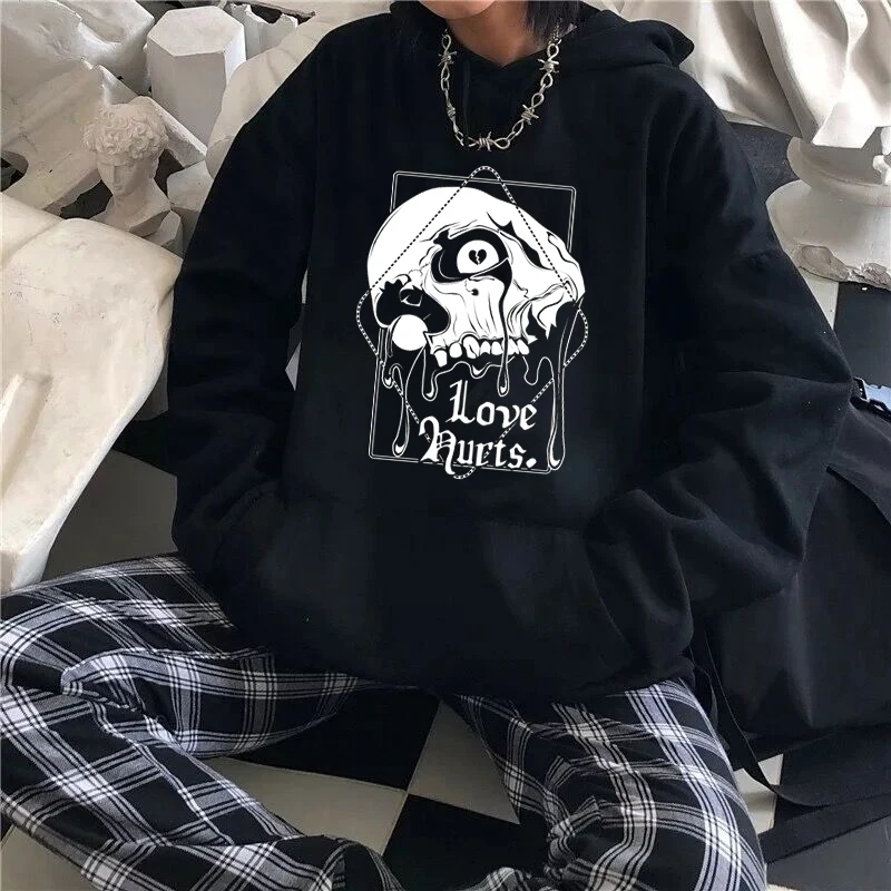 

Love Hurts Print Gothic Streetwear Pullovers Winter Warm Sweatshirt Women Tops Crewneck Clothes Vintage Unisex Harajuku Hoodies