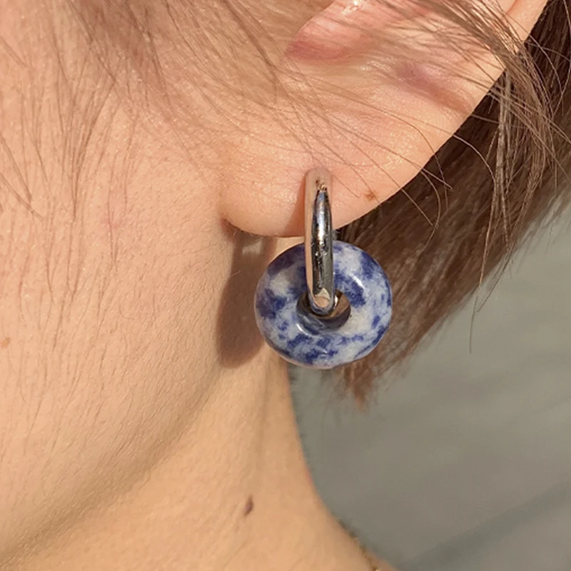 

2022 Natural Stone Crystal Stainless Steel Hoop Earrings For Women Handmade Donut Earring Punk Hip Hop Jewelry Accessories