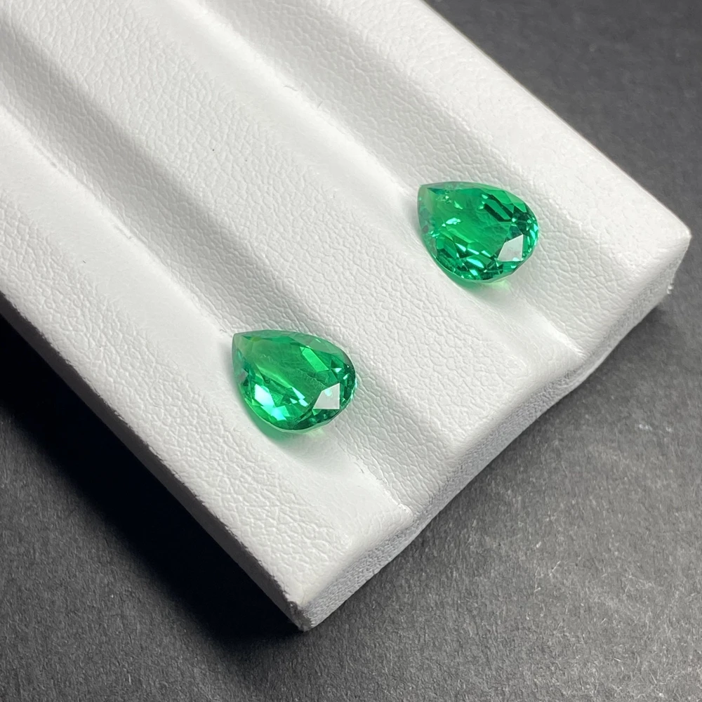 

Лабораторная гидротермальная огранка из коломбийского Груша 8x10 мм 2,2 карат, Зеленый Изумруд Gmestone для изготовления сережек