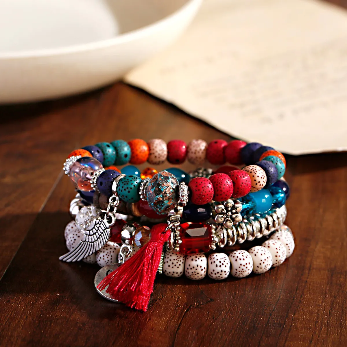 

Vintage 4Pcs/Lot Women Bracelets Set Bohemia Charm CZ Hand Natural Stone Beads Tassel Pendents Bracelets Pour Les Femmes
