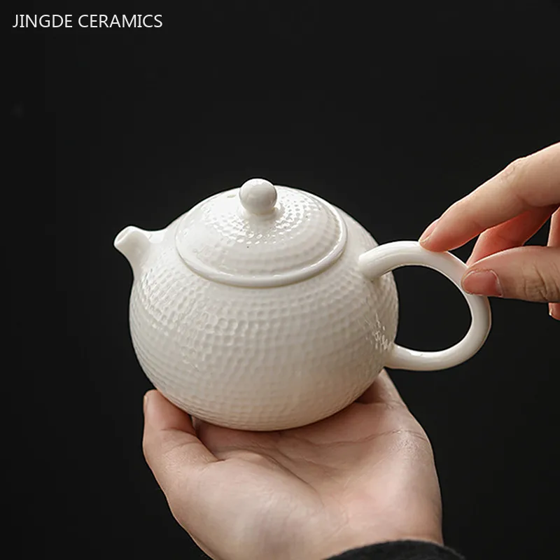 

Чайник из белого фарфора Dehua ручной работы, красивый чайник с фильтром, аксессуары для домашнего чая, традиционный керамический чайник для заваривания
