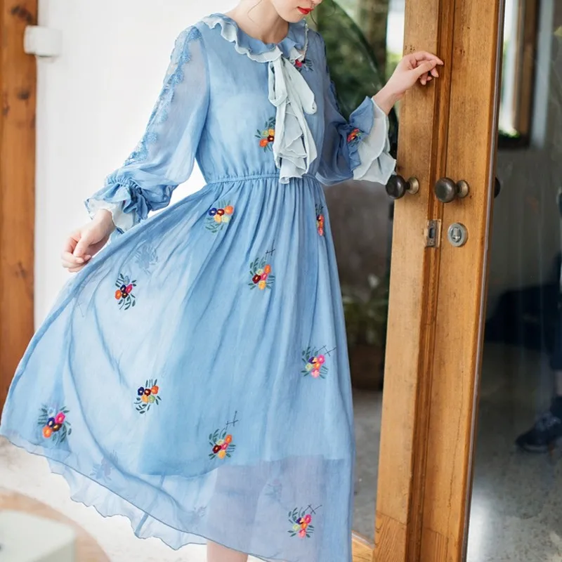 

Autumn 2019 Embroidered Floral Boho Dress Loose Straight Elegant Ethnic Style Women Dresses Sashes Cotton Linen Vintage Vestidos