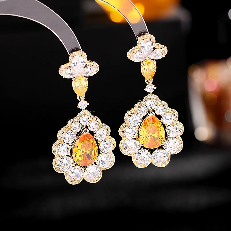 

Женские серьги из серебра 925 пробы, с фианитом