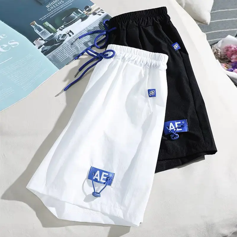 Шорты женские летние из вискозы быстросохнущие с высокой талией