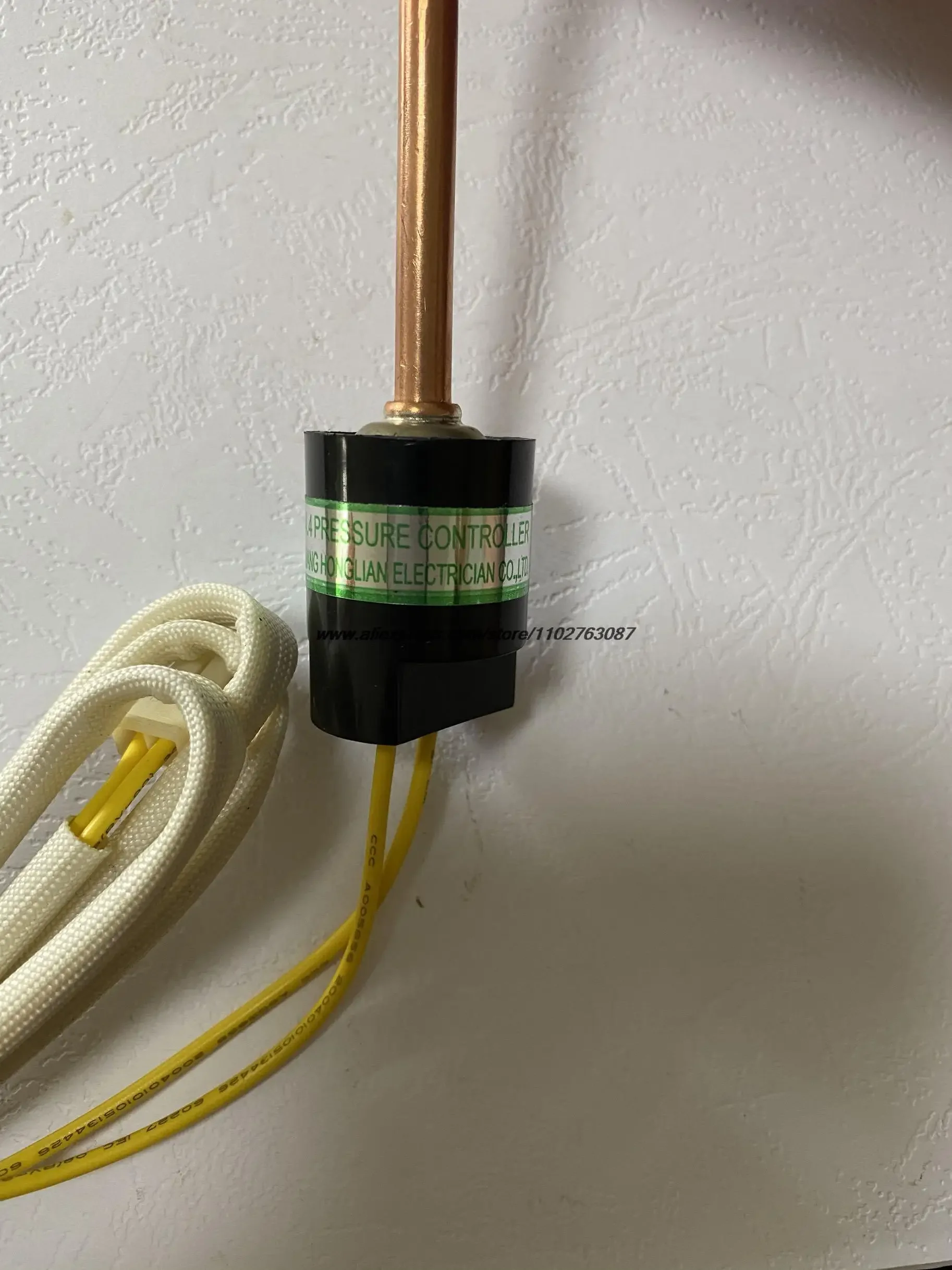 Контроллер давления типа Zhenjiang Honglian YK OFF 4 МПа НА 3 2 с проволочной сваркой белый