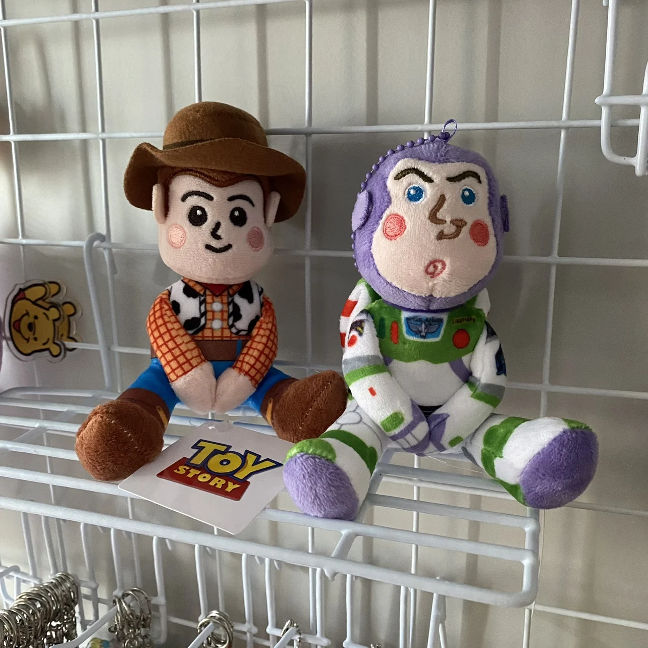 

Аниме История игрушек брелок плюшевая кукла игрушки Вуди Базз Лайтер лотсо Фигурка 10 см плюшевая сумка кулон марионетка кавайные игрушки п...