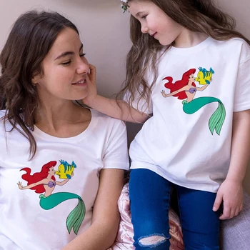Mother Kids Matching Family Clothing Street Casual Family T-Shirts Mom Dad Baby Outfits Disney Little Mermaid Print Girls Tshirt 1