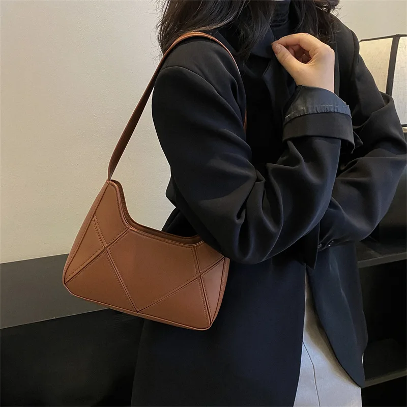 

2023 новые женские модные сумки, квадратная однотонная сумка через плечо из искусственной кожи, повседневные женские сумки-хобо