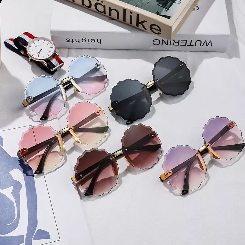 

2022 New Flower Round Cute kids girls sunglasses UV400 for Boy Lovely baby sun glasses Children Metal toddler Protection Eyewear