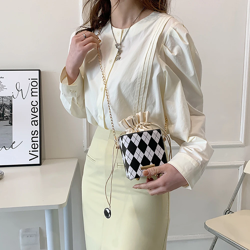 

Модные клетчатые сумки-слинги через плечо, женские квадратные сумки в форме коробки из искусственной кожи на шнурке, сумки на плечо, женские...