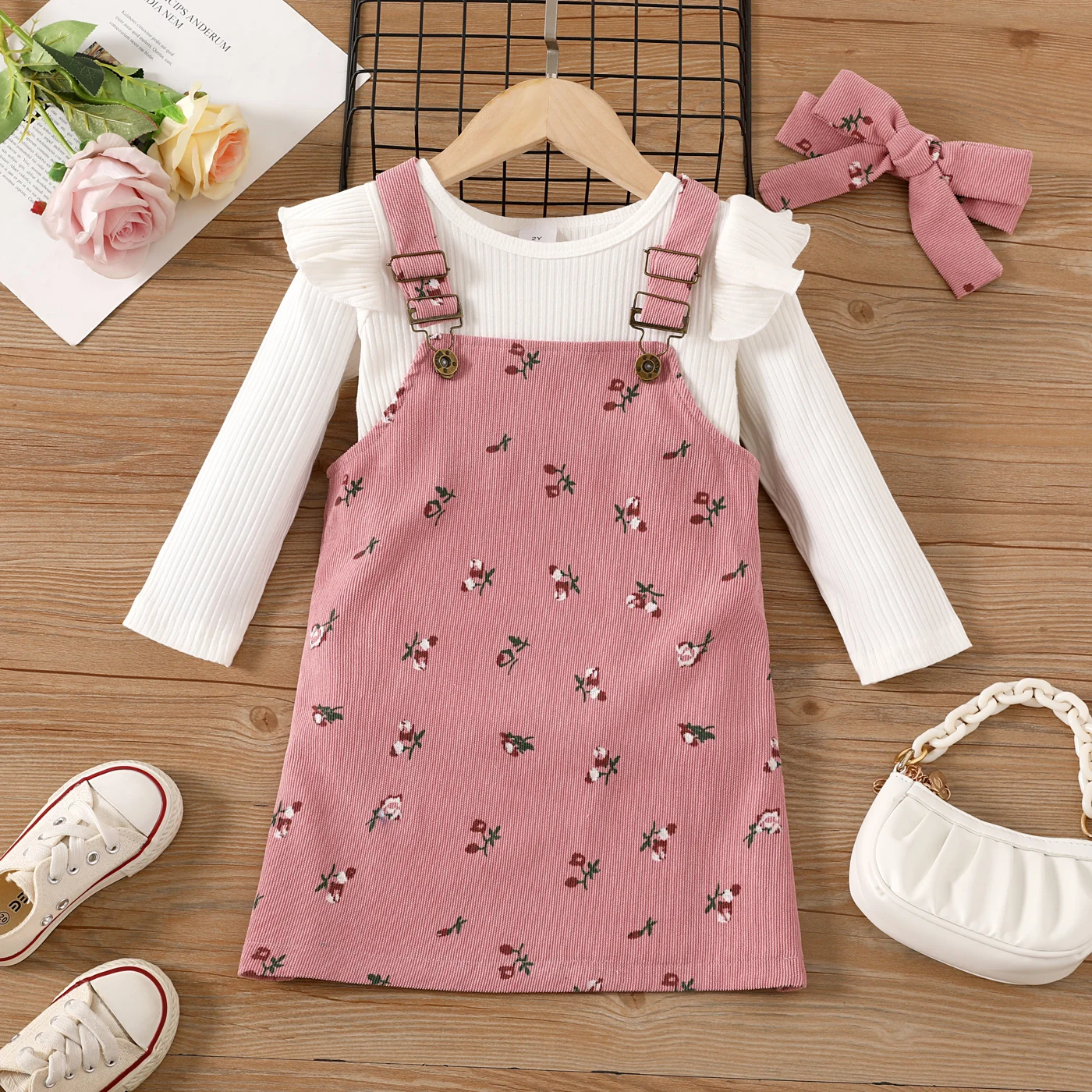 

PatPat 2pcs Toddler Girl Rib-knit Ruffled Long-sleeve Top and Floral Print Overall Dress Set