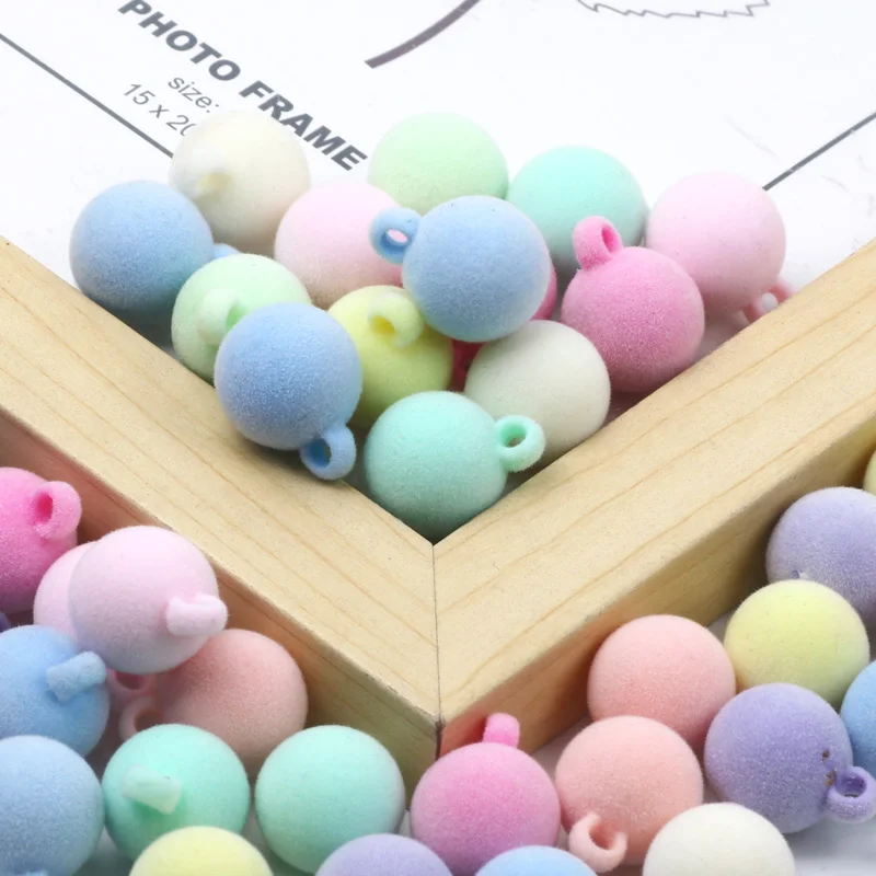 

10 шт., плюшевые акриловые подвески-шармы