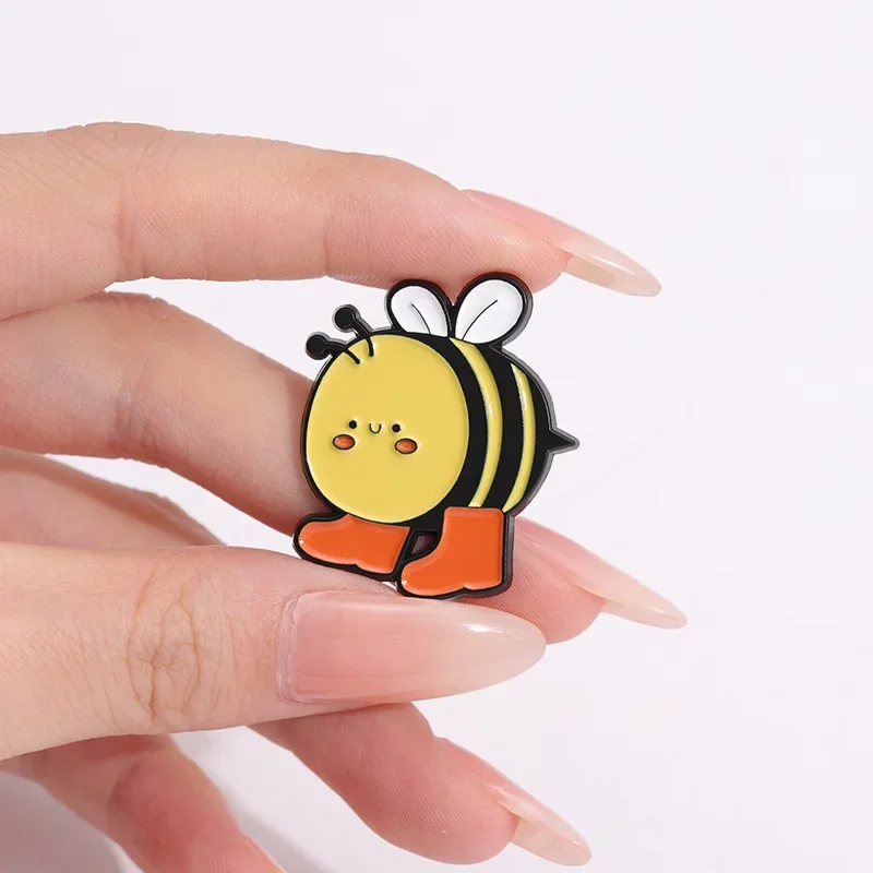 Милая брошь в виде животного пчела металлический значок креативная булавка
