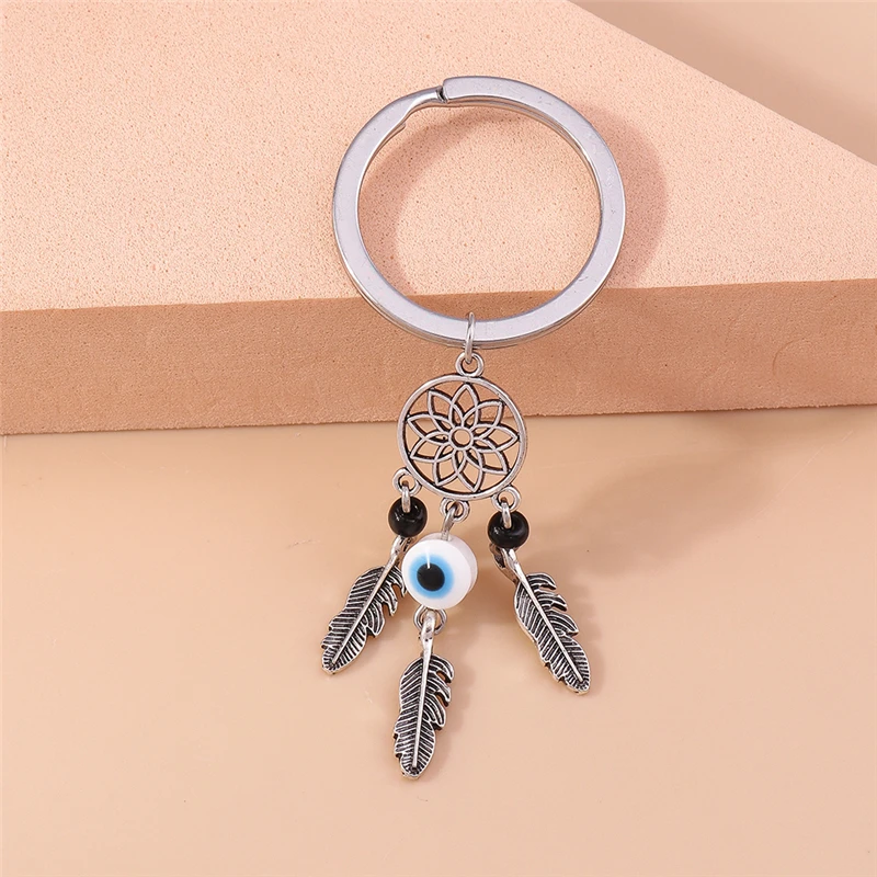 

New Unique Eyeball Flower Feather Keychain Alloy Key Ring Car Key For Boy Man Ornament Handbag Jewelry Accessory Brthday Gifts