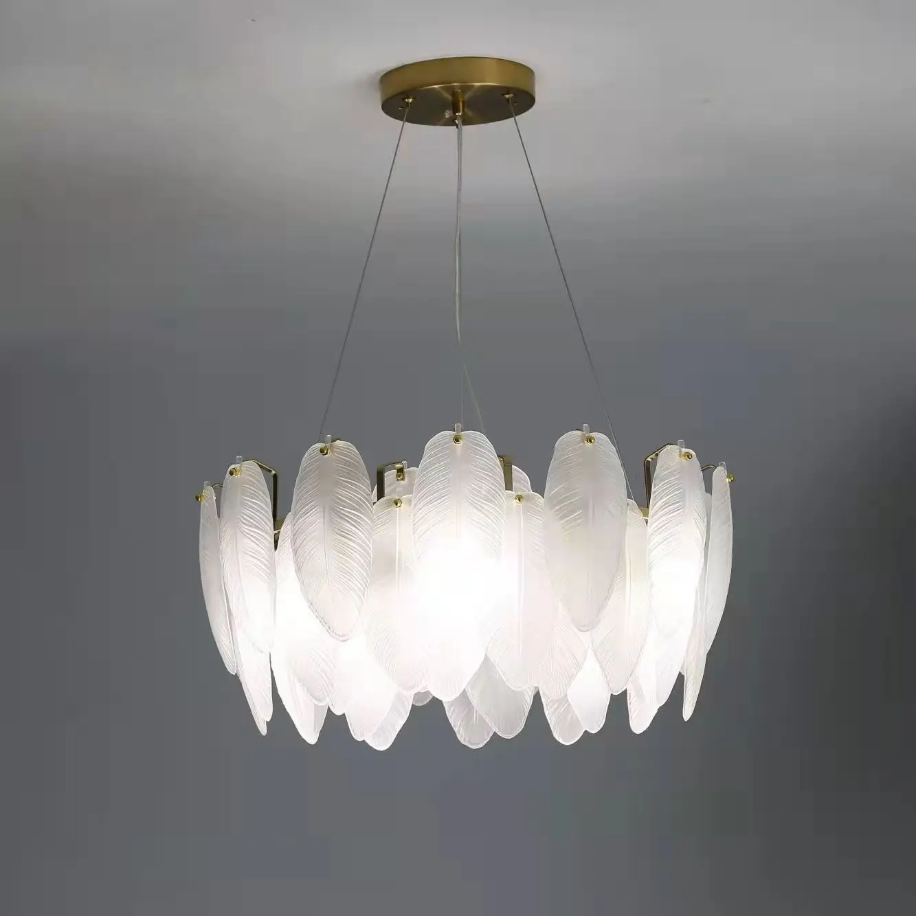 

Artistic White Glass Goose Feather Designer Round Oval LED Chandelier Lighting Lustre Suspension Luminaire Lampen For Foyer