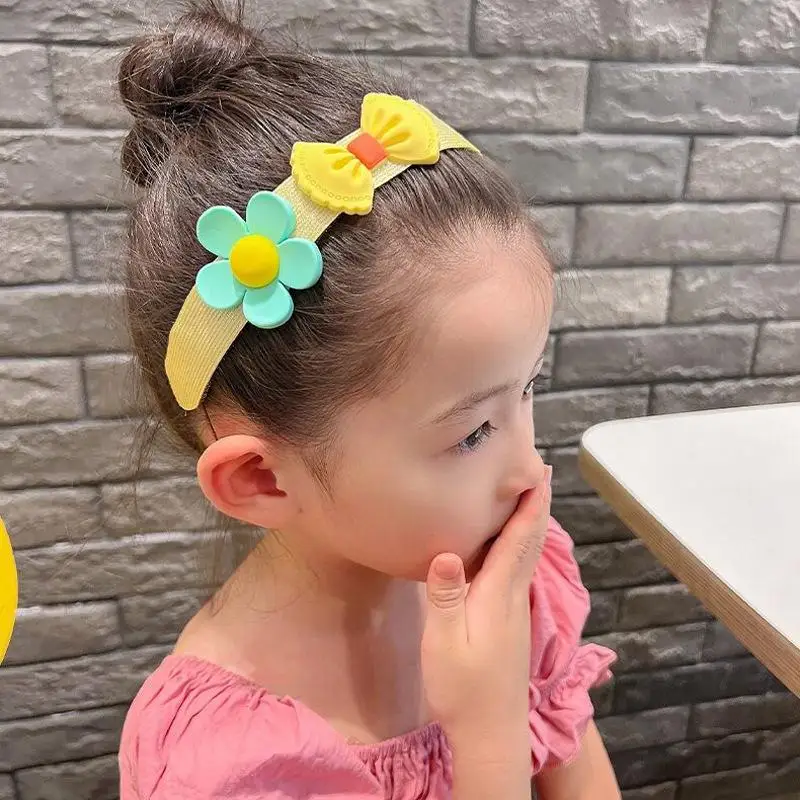 

2023 Fashion Flower Hair Band Children Summer Bangs Stickers Girls Broken Hair Headbands Girls Headbands Post Hair Accessories