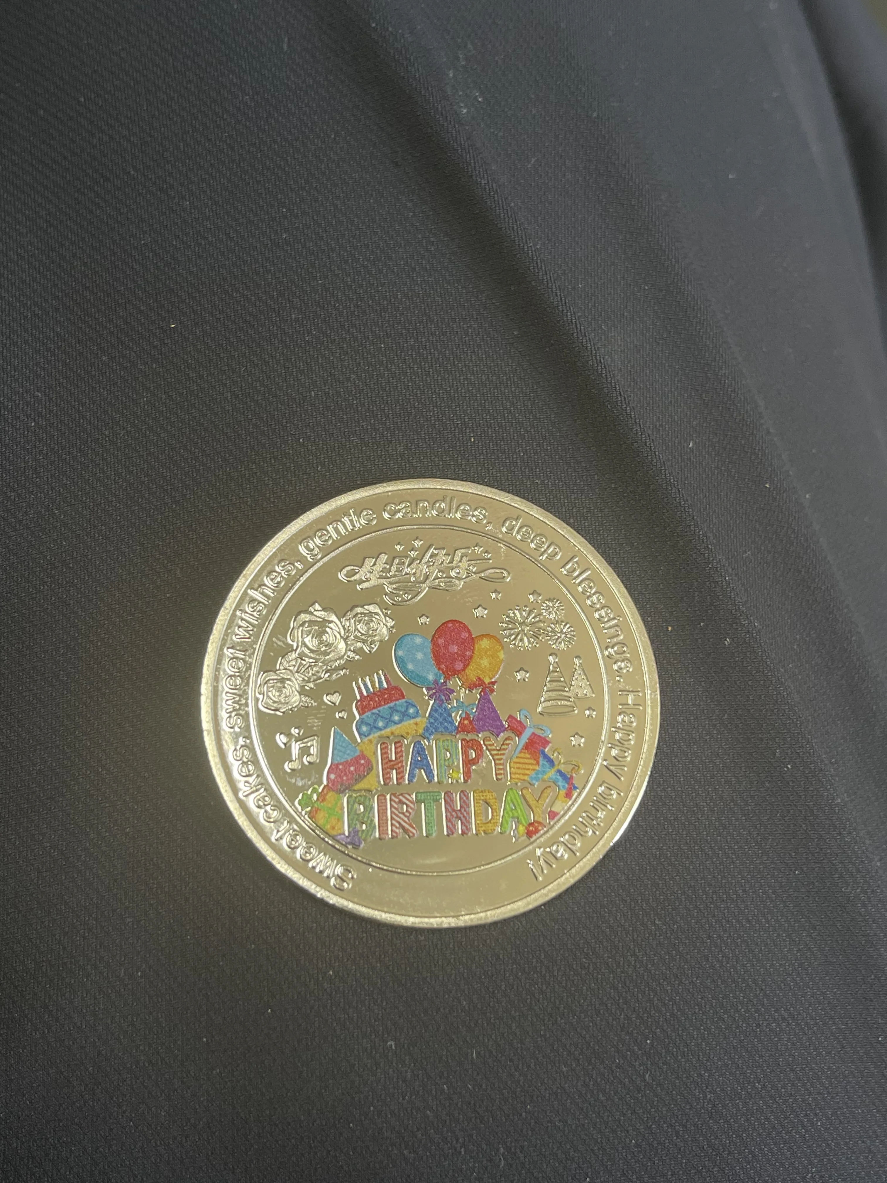 

Коллекционная золотистая монета Casascius