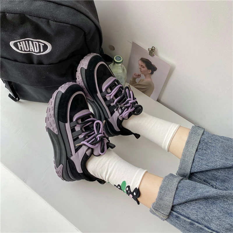 Кроссовки женские прогулочные на толстой подошве 6 см весна 2023