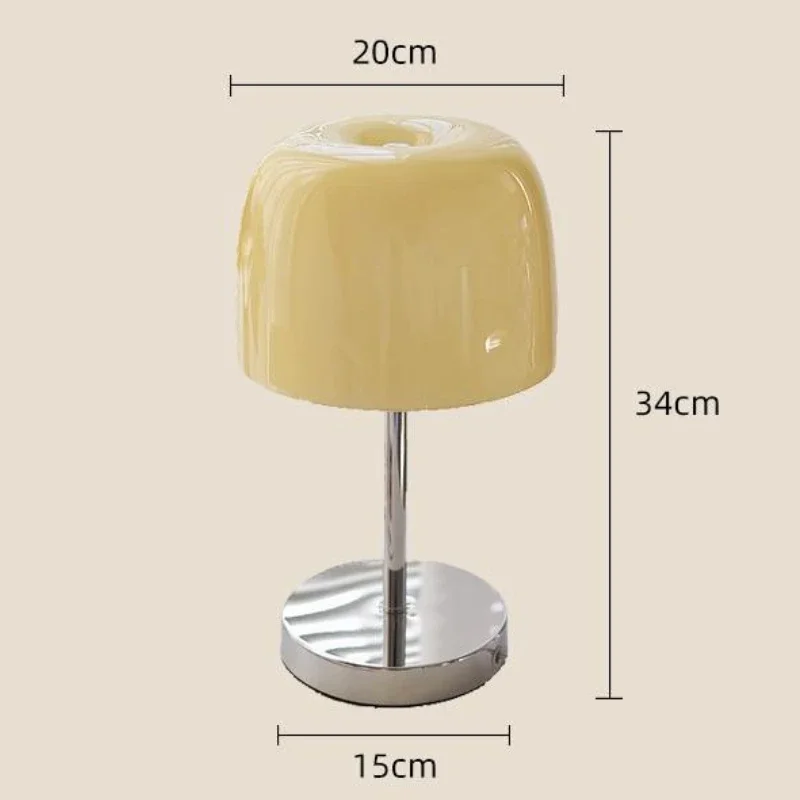 Настольная лампа Bauhaus из кремового стекла