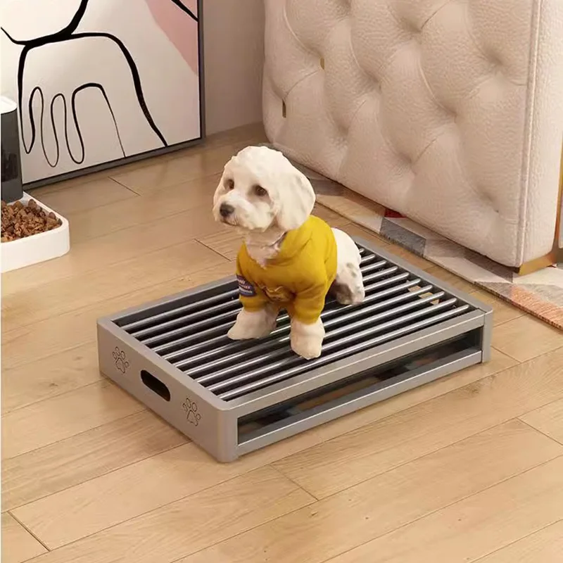 Товары для горшков собак Аксессуары Коврик унитаза Комбинезоны тарелок домашних