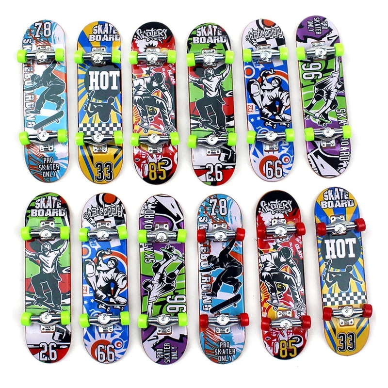 

Children's Simulated Fingerboard High Quality Alloy Made Portable Educational Toys Fine Skateboard Portable Toy