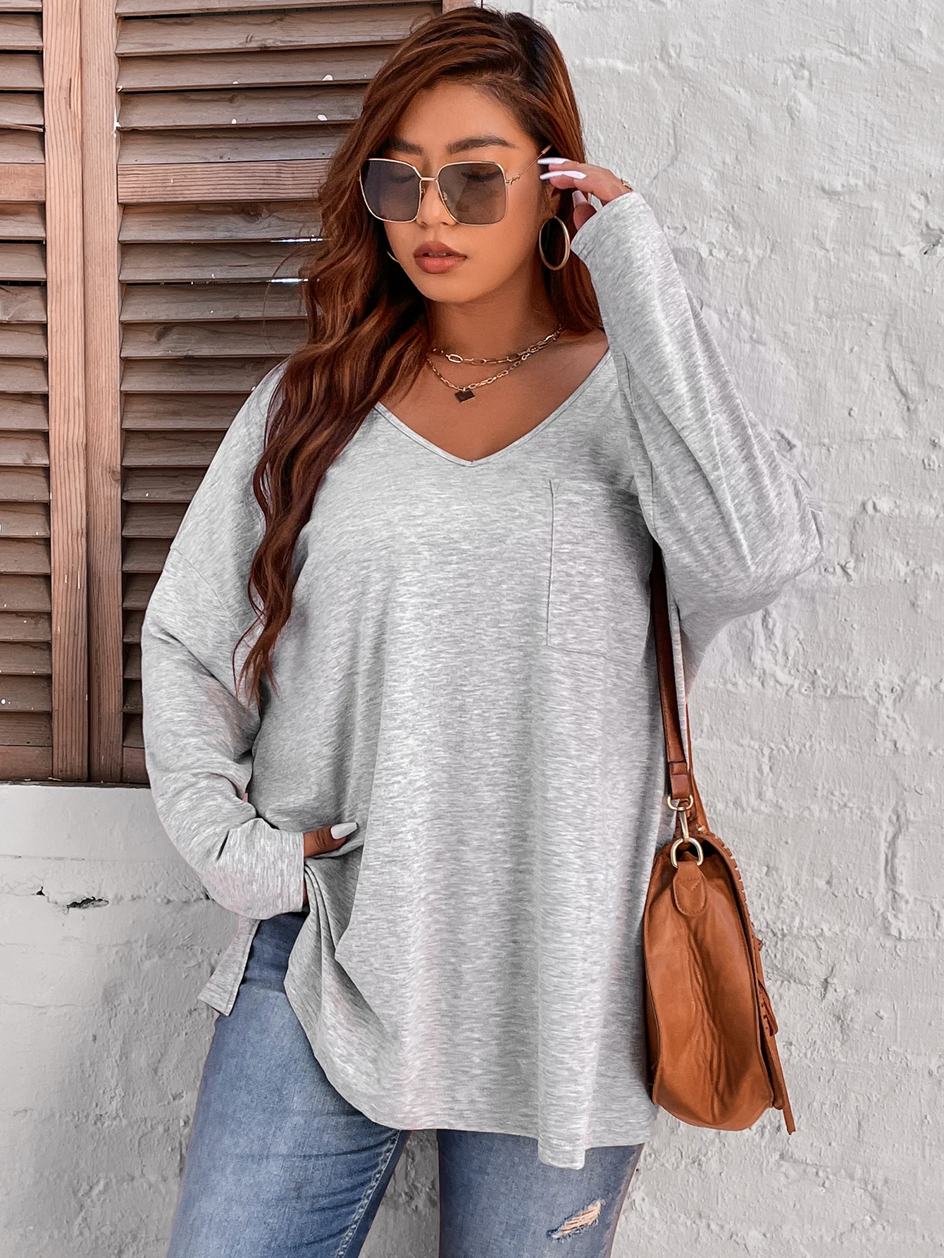 Plus Size Blouse Tops Women Autumn Summer 2022 Grey Solid Pocket Long Sleeve Clothing Loose Oversized Ladies Large T-shirts 4xl