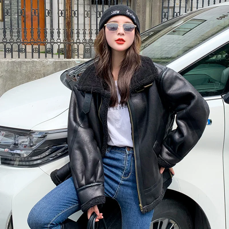 

2023 Winter Sheepskin Faux Fur Suede Jackets for Women Lamb Fur Shearling Sheepskin Long Sleeve Zipper Short Moto Biker Coat