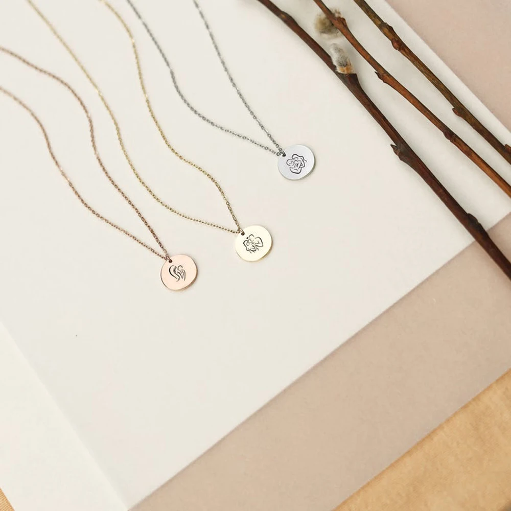 Personalized Necklace for Women New Stainless Steel Round Pendant Mom Baby Jewelry Mothers Day Gift Collar Grabado Personalizado