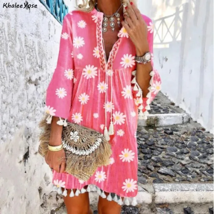 

Женское мини-платье с цветочным принтом, длинным рукавом и кисточками