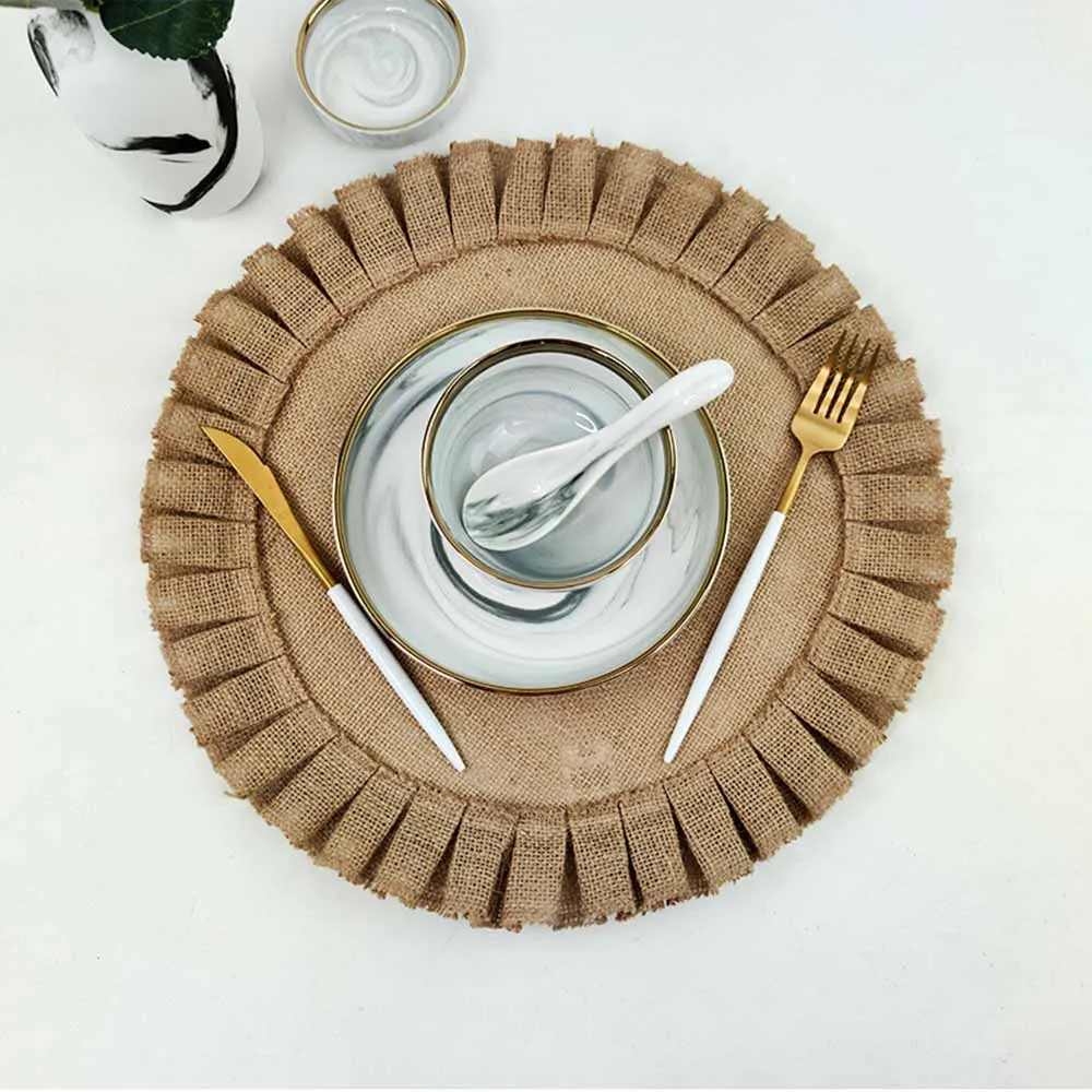 

Round Shape Japanese Style Jute Placemat for Dining Table Natural Jute Placement with Lace and Ruffle Cup Pad for Coffee Shop