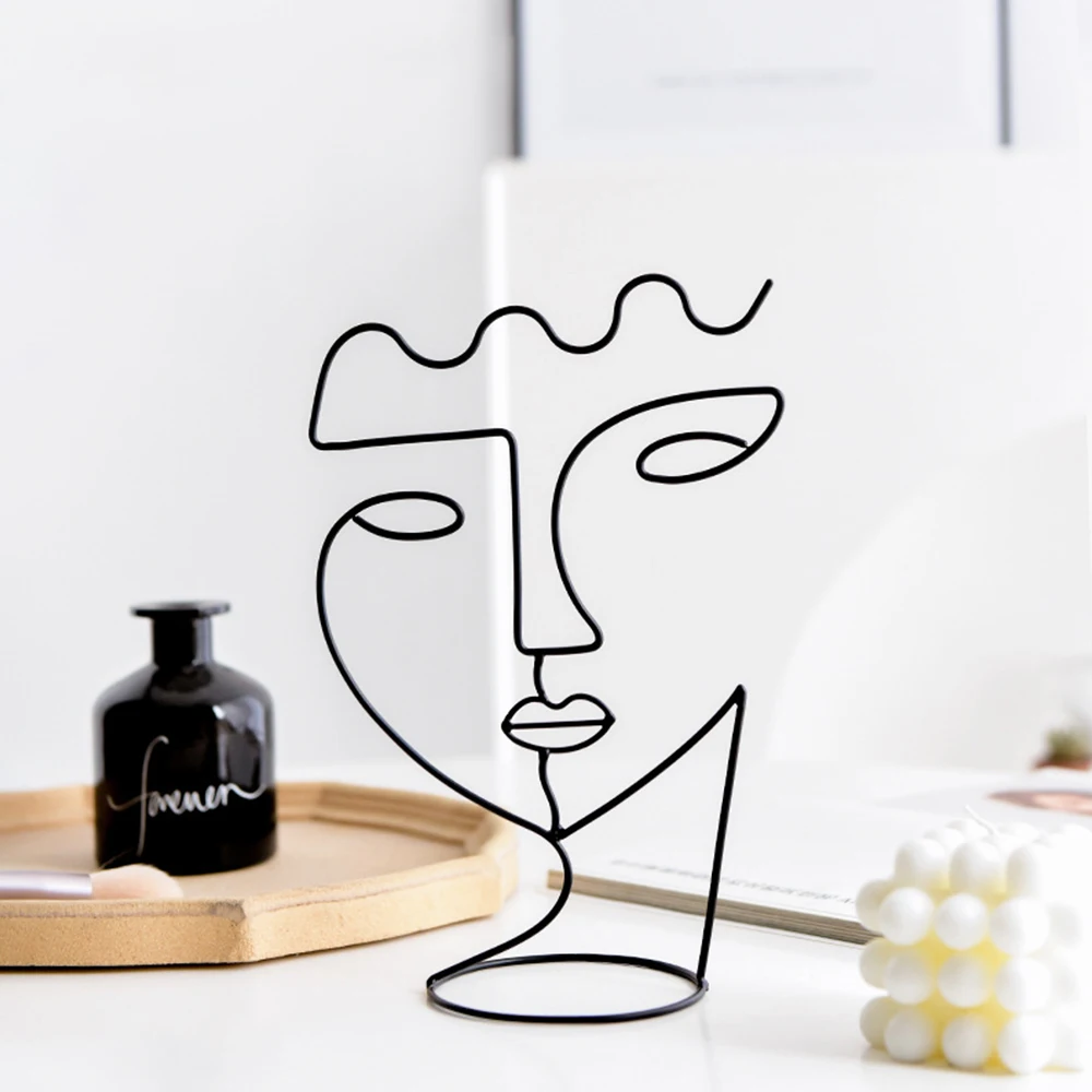 

Abstract Character Sculpture Art Decor Nordic Metal Black Lines Handmade Figurines Home Decoration Art Gift