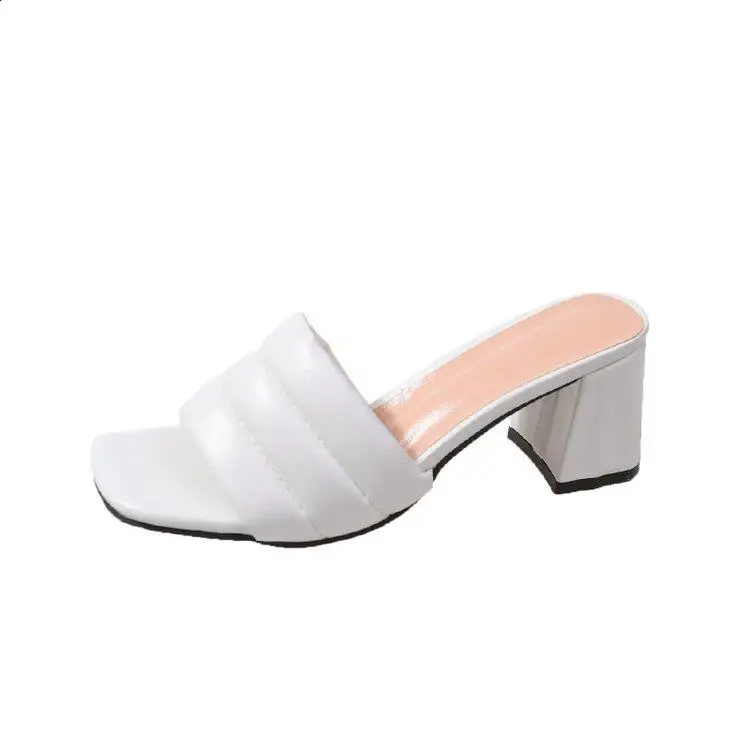 2024 Сандалии с пряжкой и ремешком открытым носком черные туфли для женщин большие