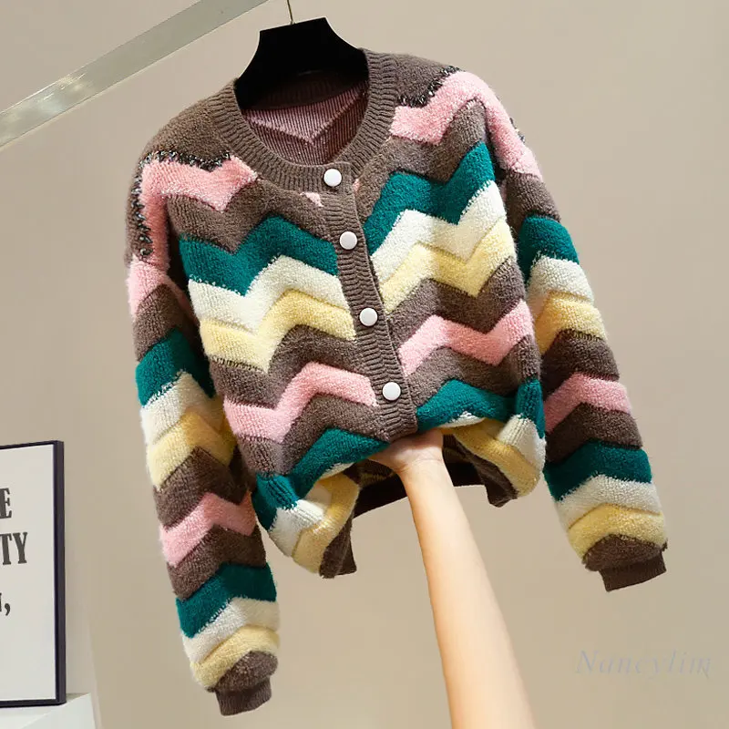 

Striped Cardigan Women Beaded Diamond Round Neck Single-Breasted Thickened Wave Striped Sweater Short Loose Fall Winter Top 2022