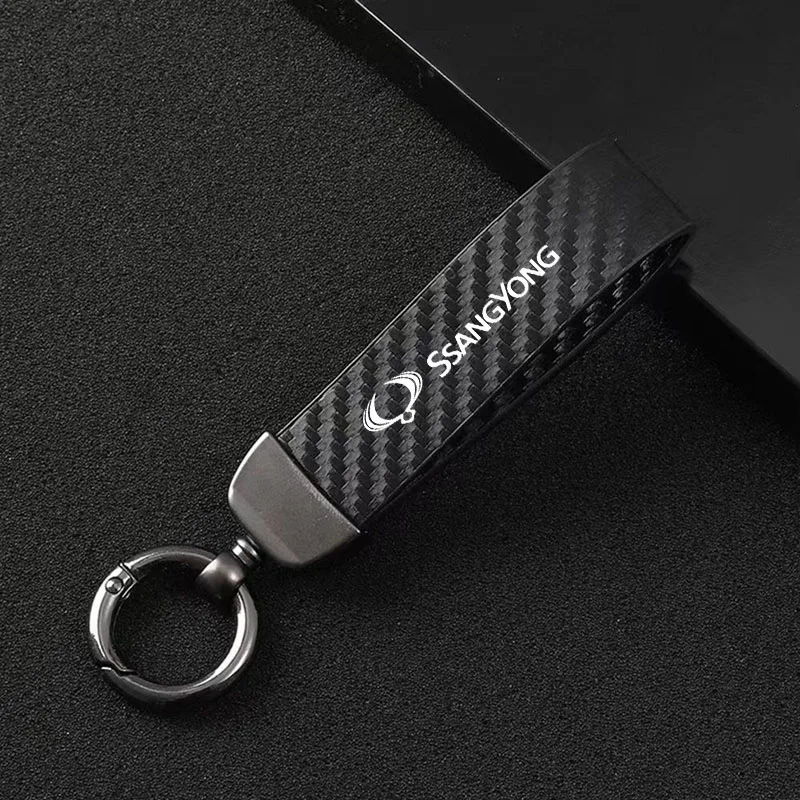 

Carbon fiber Leather Car Keyring Exquisite Anti-lost Car Keychain For Ssangyong Korando 2021 Rexton Kyron Musso Actyon Rodius