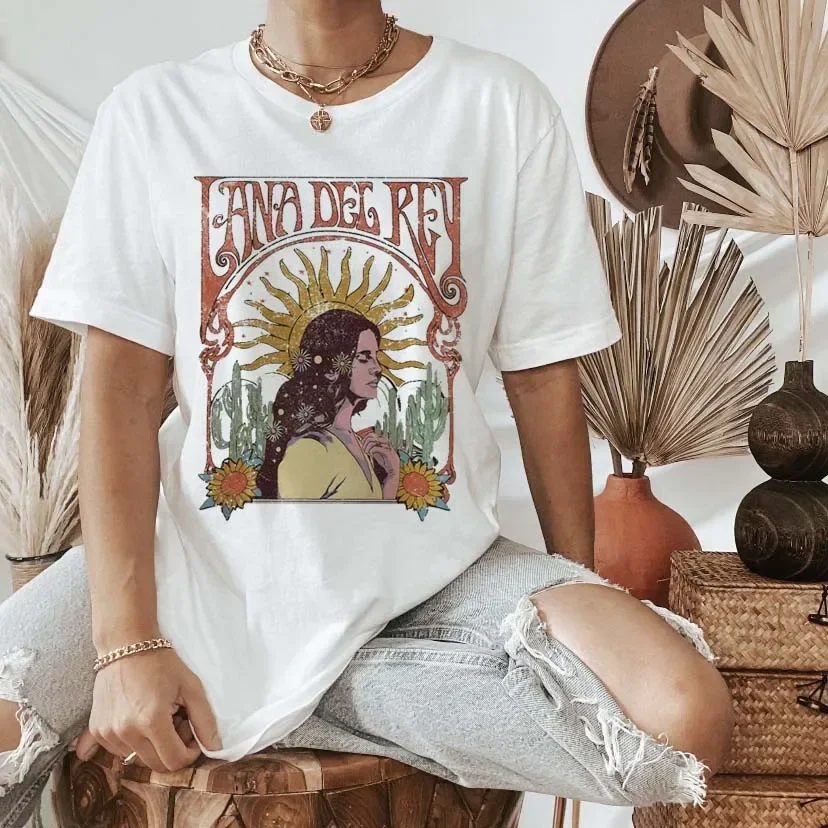 Женская футболка с коротким рукавом