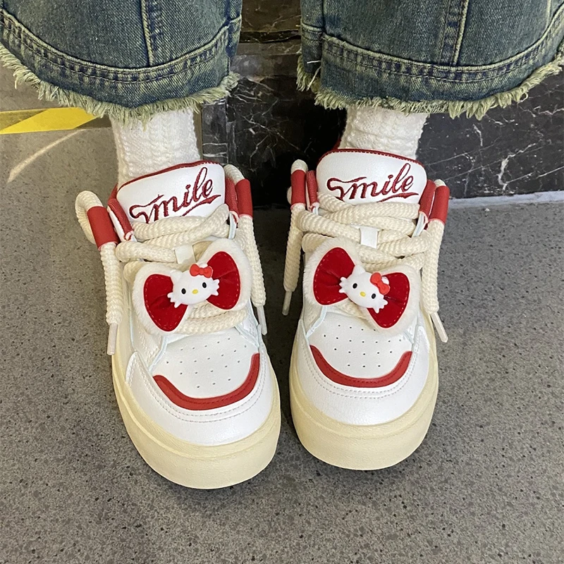 

New Sanrio Hello Kitty Shoes Casual Girls Heart Sneakers Female Spring Cute Cartoon Anime Board Shoes Birthday Gift Toy for Kids