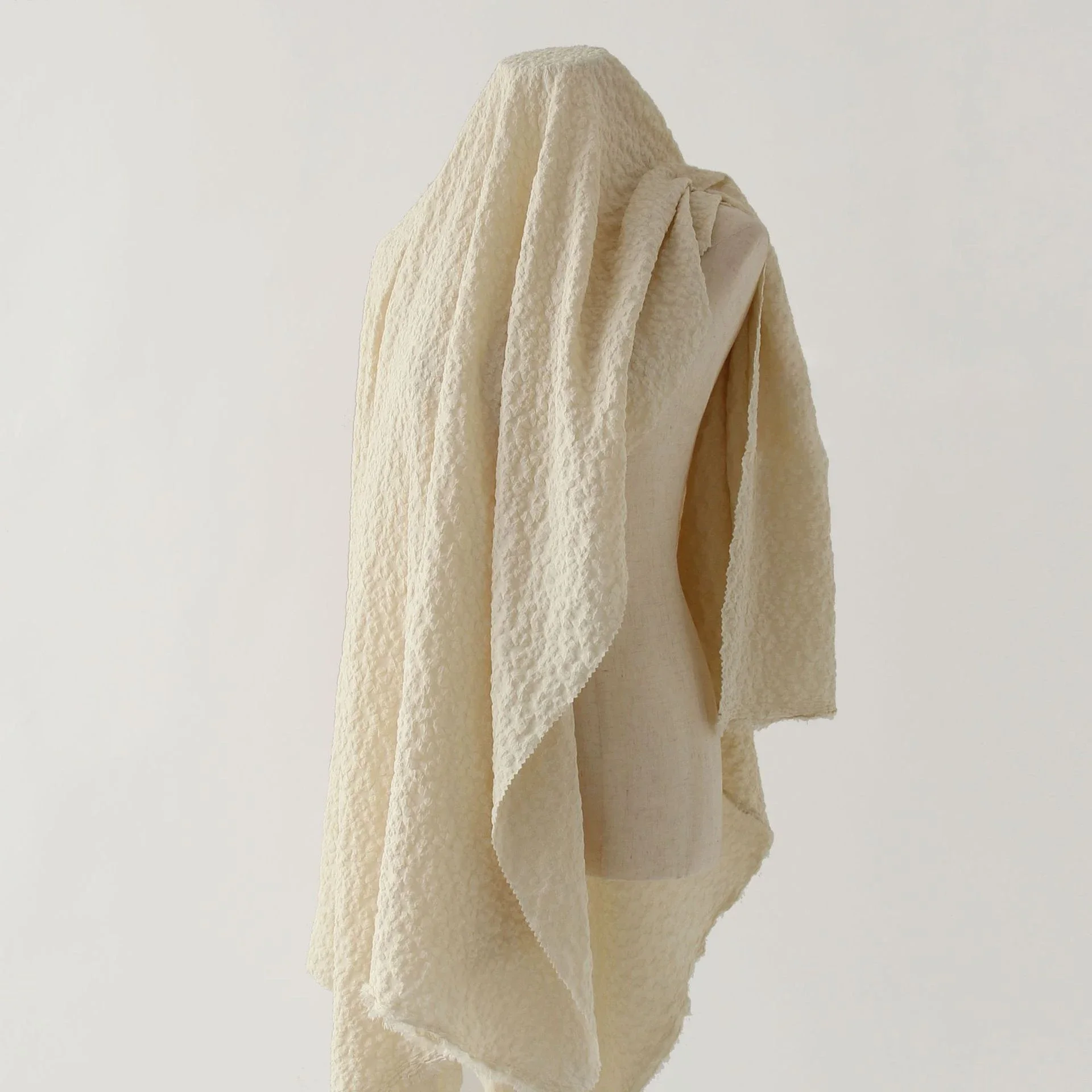 Модная дизайнерская жаккардовая ткань с маленькой цветочной текстурой