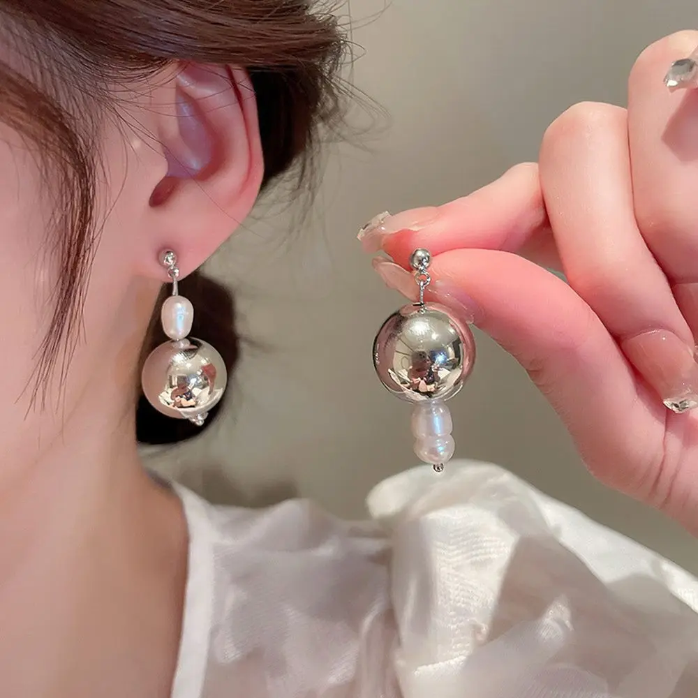 

2022 New Vintage Asymmetry Dangle Earrings For Women Trendy Pearl Beaded Temperament Earrings Jewelry Elegant