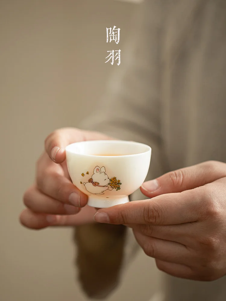 

Овечий жир, нефрит, маленький кунг-фу, домашний белый фарфоровый чай, мастер, одна чашка, чай