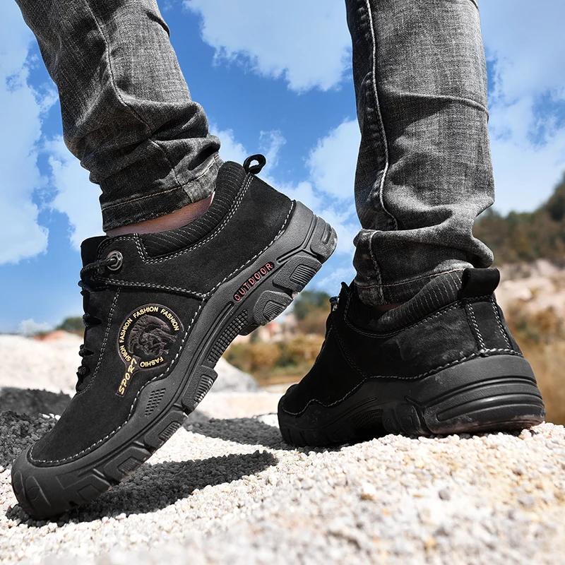 HIKEUP High Quality Men Hiking Shoes Durable Leather Climbing Shoes Genuine Leather Men's Outdoor Shoes Walking Sneaker