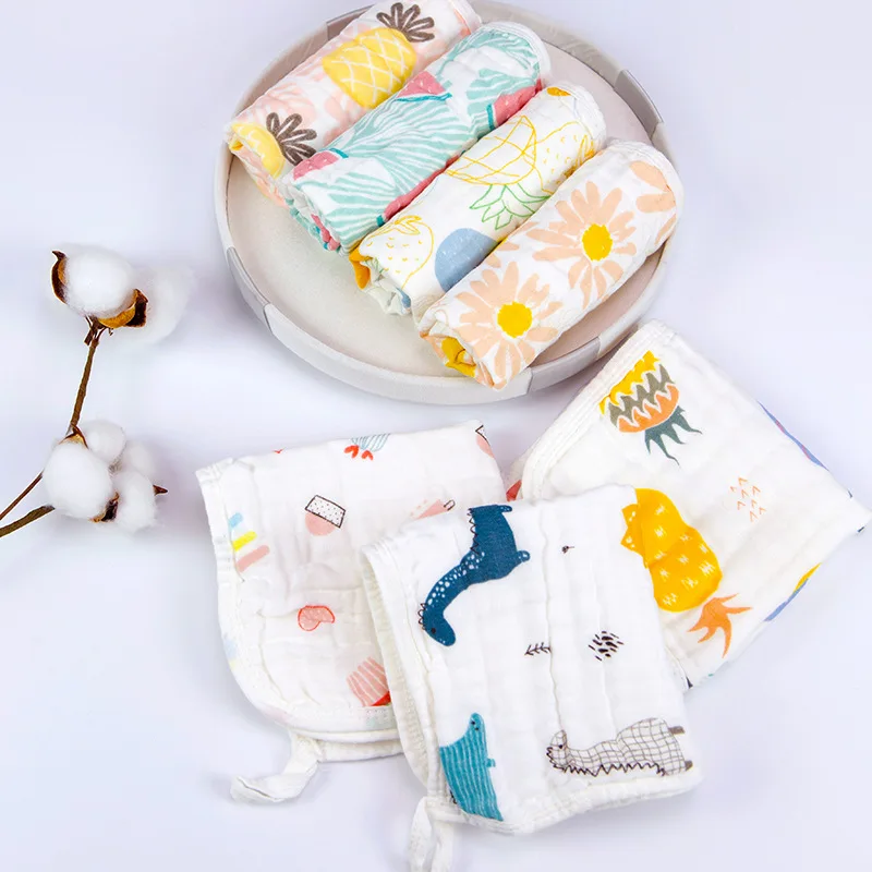 

With edge wrapping 30*30CM Baby Washed Cotton Gauze Squzre Towel Kids Soft Towel Saliva Towel with Hook Cute Cartoon Burp Cloths