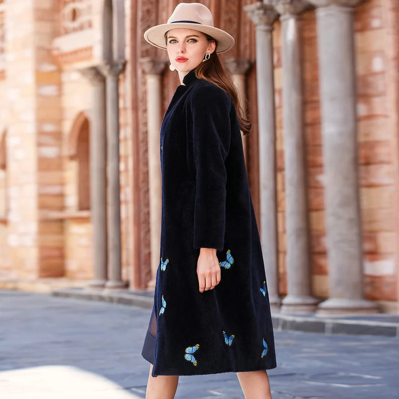 

quality Superior Winter Jacket Women Real Sheep Shearing Coat Embroidery Natural Fur Coats Fashion Long Warm Wool Jackets