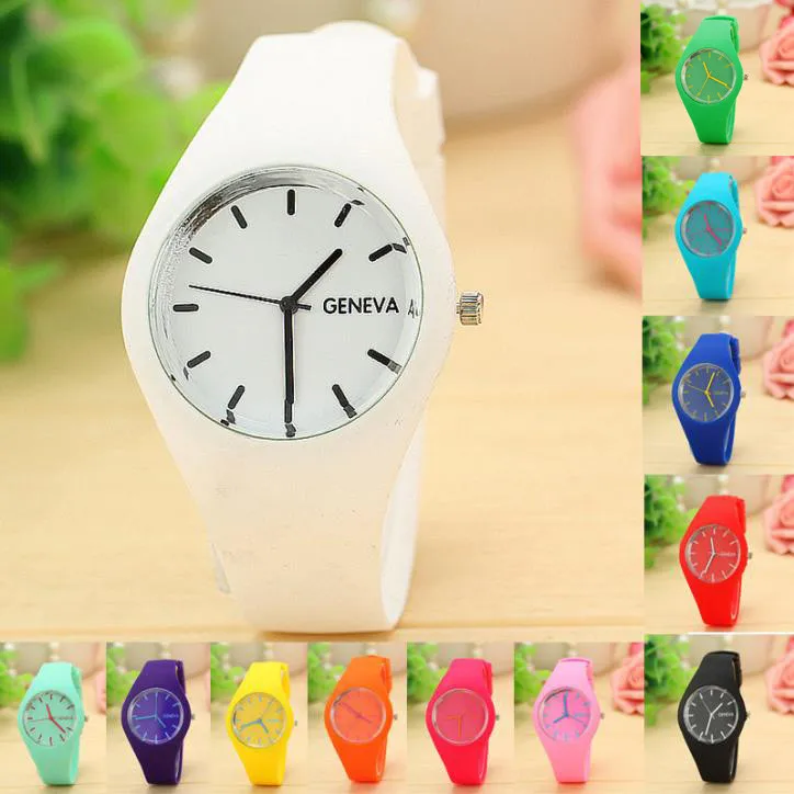 Fashion Top Brand Silicone Women Watch Quartz Casual Watch Style Women Dress Watch Jelly Wristwatch Women Sport Relogio Feminino kezzi brand black white silicone watches student women men sport quartz watch couple ultra slim casual watch relojer feminino